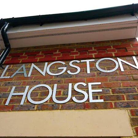 Langston House: 2 Bed, 2 Bath Luxury Apartment Hedgerley Exterior foto